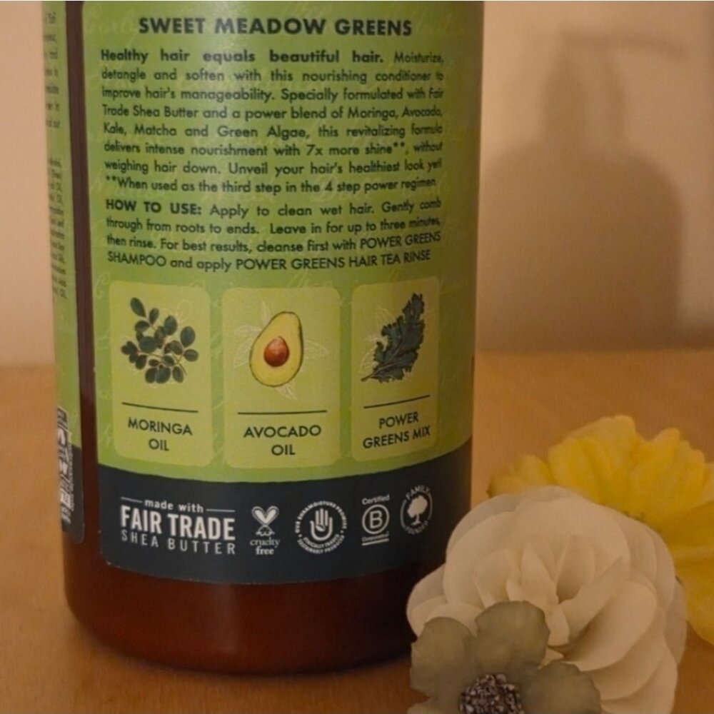 NWT Shea Moisture Power Greens Conditioner with Pump - Picture 5 of 6